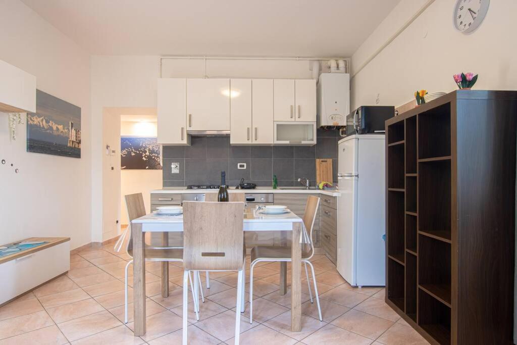 Burlo Garofalo Modern Apartment *Wifi+Netflix* Triest Exterior foto